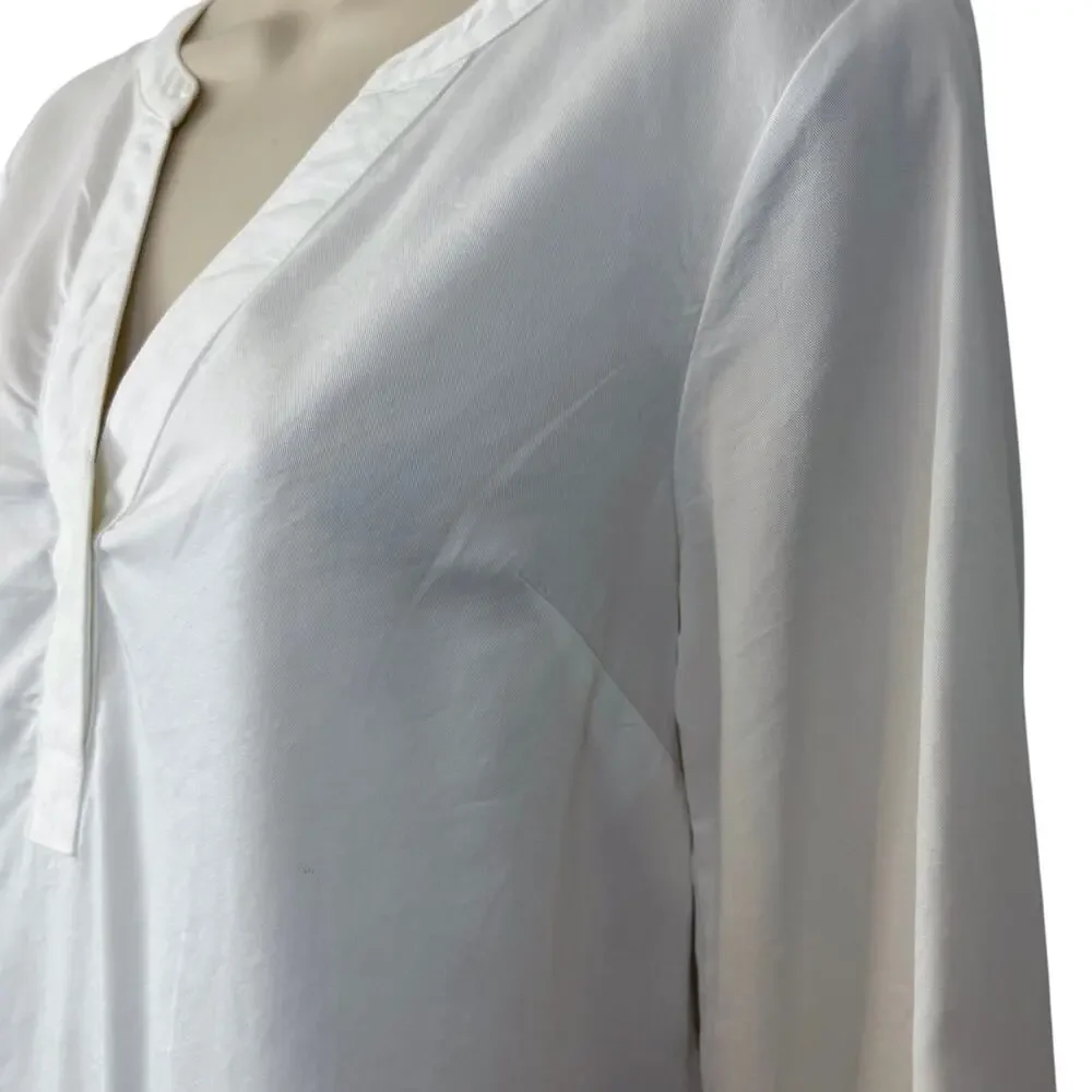 Crown & Ivy White Long Sleeve Pop Over Top Button V Neck Loose Flattering Fit - Picture 13 of 16